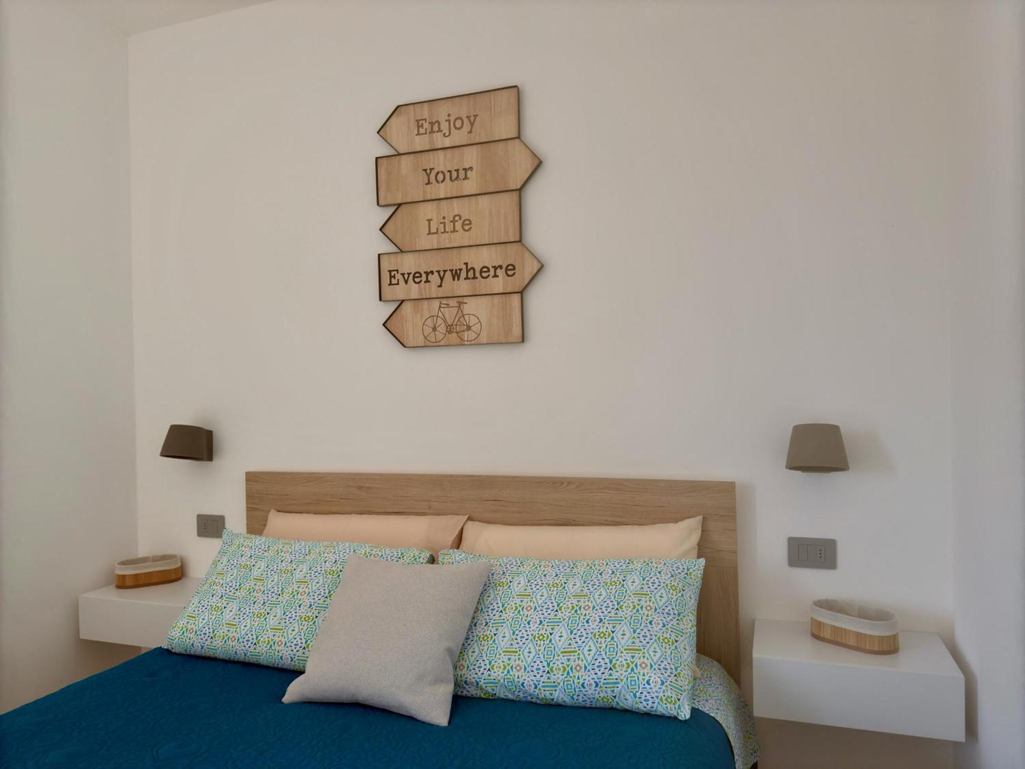 Elda Apartment With Garden And Lake View Onno Exterior photo